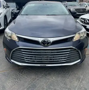 Toyota Avalon Limited FWD Sedan 2016