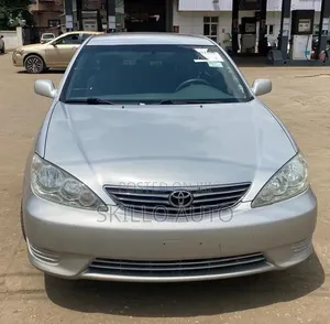 Toyota Camry 2006 Silver