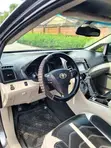 Toyota Venza 2012 Gray - 2