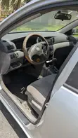 Toyota Corolla 2005 Silver - 2