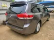2015 Toyota Sienna Gray - 3