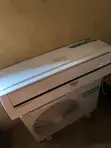 Hisense 1.5HP Inverter Air Conditioner (3 Months Used) - 1