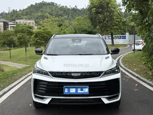 Geely Coolray 2025 White