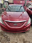 Hyundai Sonata 2011 Red - 1