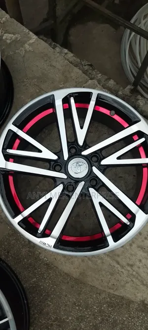 Sabbin 16-Inch Alloy Rims na Lexus ES 330