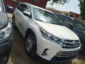 2015 Toyota Highlander Limited Edition