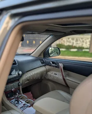 Toyota Highlander 2012 Gray