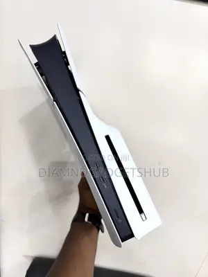 PlayStation 5 Slim Disc Edition (Canada Used)