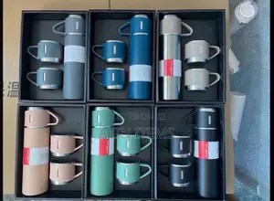 Vakum Flask Tare da Kofuna 2 (Sabon Haske)