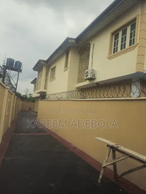4-Bedroom Duplex don haya a Magodo Brooks, GRA Phase 2 Shangisha