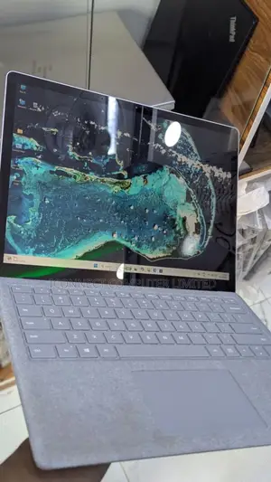 Microsoft Surface Pro 2 8GB RAM 256GB SSD Intel Core i5