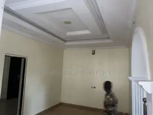 Wurin Zama Mai Dakuna 2 da Aka Shirya a Beachway Estate, Kosofe