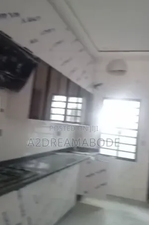 Sabon Gine-gine 5-Bedroom Duplex da BQ a Ogudu GRA