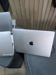 Apple MacBook Pro 2017 16GB RAM, 256GB SSD - 4
