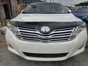 Toyota Venza V6 AWD 2010 White