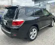 Toyota Highlander 2009 Black - Upgraded to 2013 Model - 4