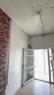 Babban Shago don Hayar a Estate, Titin Langbasa - 3