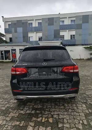 Mercedes-Benz GLC300 2016 - Distress Sale