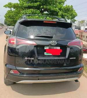 Toyota RAV4 2016 Baki