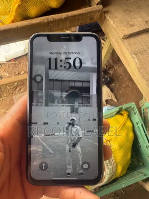 Apple iPhone XR 64GB Baki