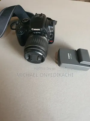 Canon EOS 400D DSLR Kamera da 18-55mm Lens