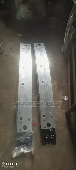 Bumper Beam Gaba na Toyota Camry (2018-2020)