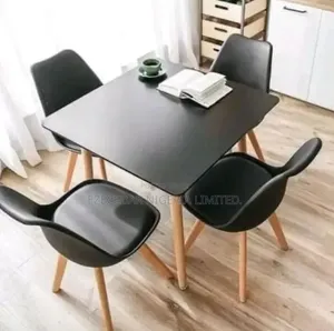 Premium Quality Dining Set - Home Interiors