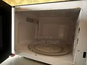 Hisense Digital Microwave Oven
