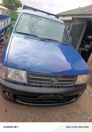 Toyota HiAce Pickup Blue Manual Petrol