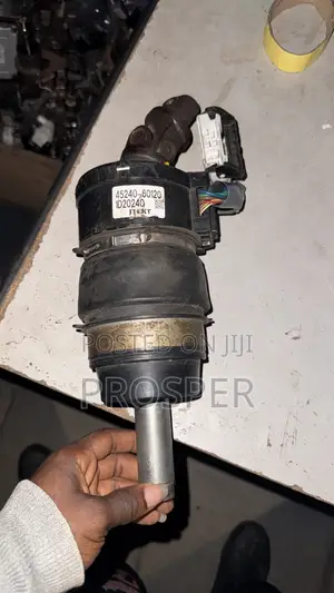 Lexus LX 570 2020 VGRS Steering System