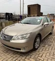 Lexus ES 350 2011 Gold - 4