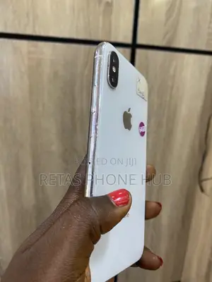 Apple iPhone X 64GB White