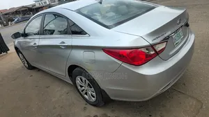 Hyundai Sonata 2012 Silver