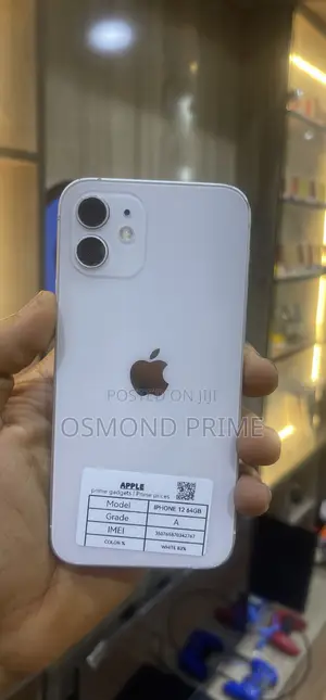 Apple iPhone 12 64GB White