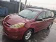Toyota Sienna 2005 Red - 3