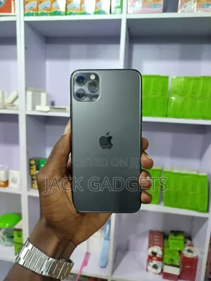 Apple iPhone 11 Pro Max 64GB Bronze
