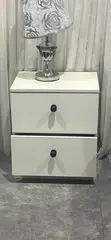 2 White Drawers - 1