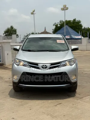 2017 Toyota RAV4 Silver