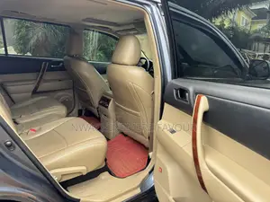 Toyota Highlander 2013 Blue