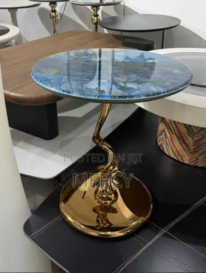 Luxury Marble Side Table - Home Interiors