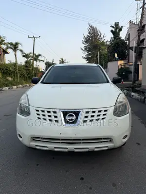 Nissan Rogue SL 4WD 2008 Fari