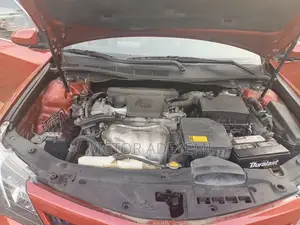 2013 Toyota Camry SE Sedan - Red