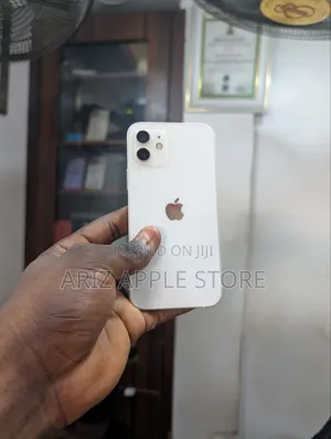 Apple iPhone 12 128GB Fari