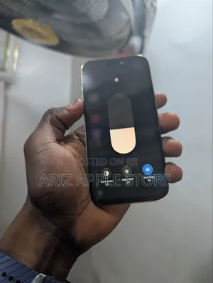 Apple iPhone 14 Pro 128GB Zinariya