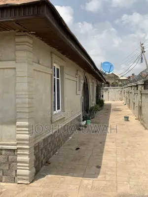 Gidan Kwanciya 1 Bedroom Mai Cikakken kayan sawa don haya a Aroro Makinde, Akinyele