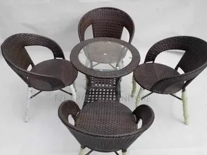 Rattan 4-Seater Dining Set - Wishbone Chairs