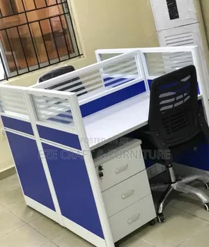 Modular Office Workstation Table for 2 Staffs