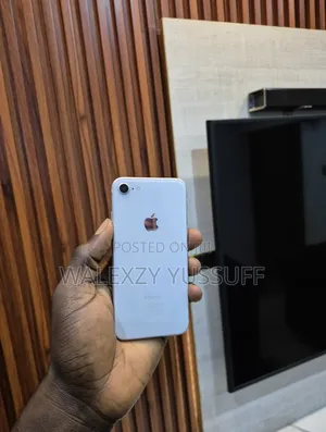 Apple iPhone 8 64GB Fari (Amfani)
