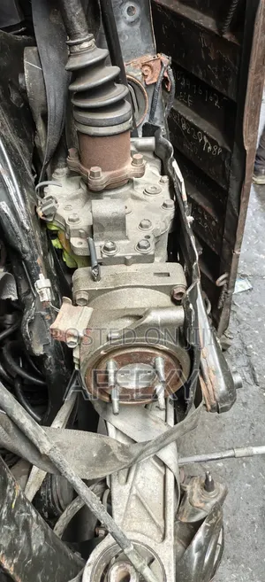 Toyota Sienna Back Axle (2012-2017) - Kai Tsaye Tokunbo
