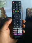Bruhm 43-inch Smart TV (Matsalar Fuska) - 1